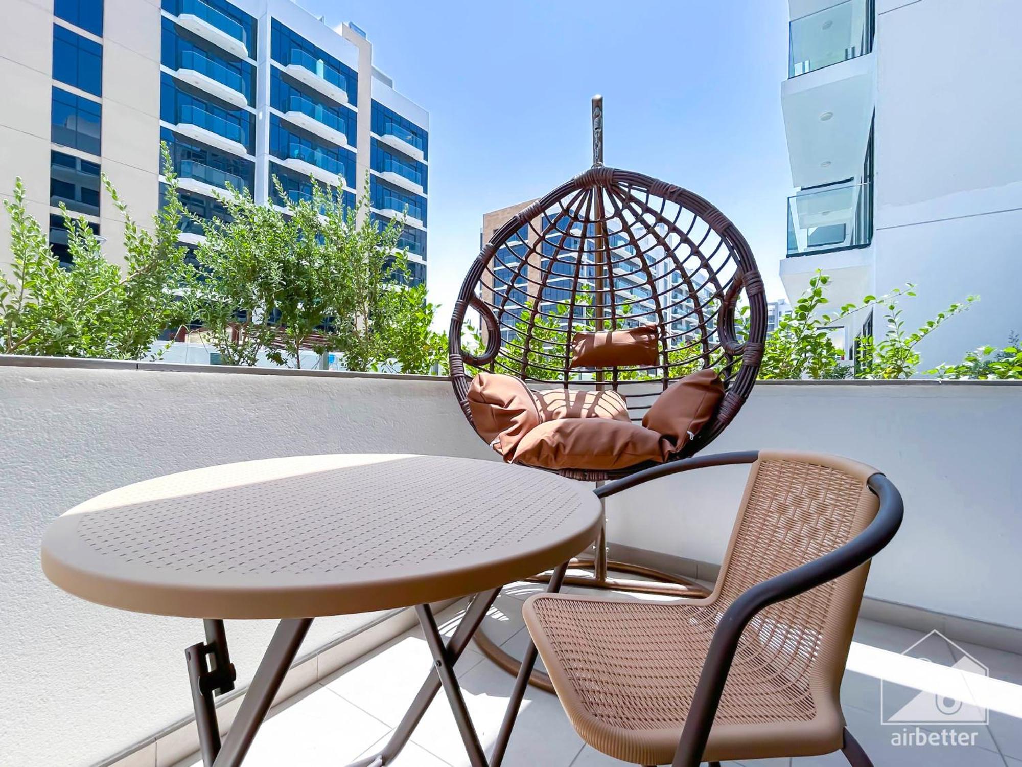 Charming Studio With Balcony In Azizi Riviera Dubai Exterior photo